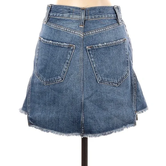 Frame Denim Mini Shirt, Washed Denim, 100% Cotton, 5-Pocket Style, Size 27 - Picture 2 of 12